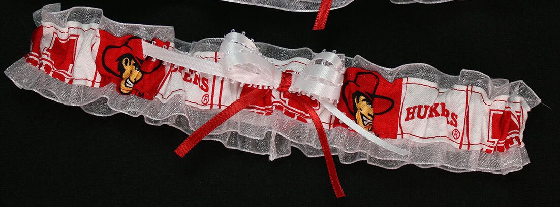 Nebraska Inspired Toss Garter